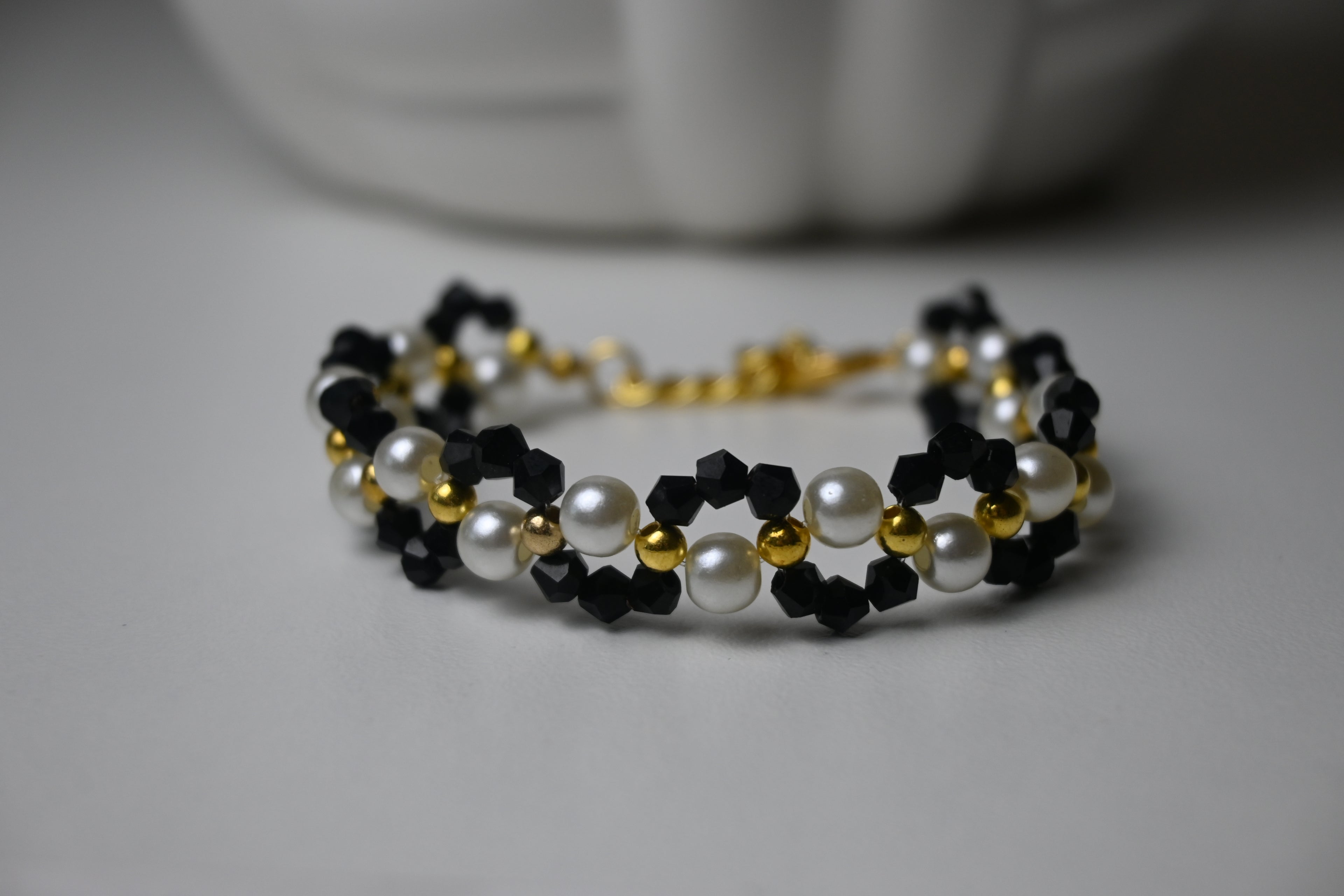 Handmade Crystal & Pearl Bracelet – Black or Green Variant