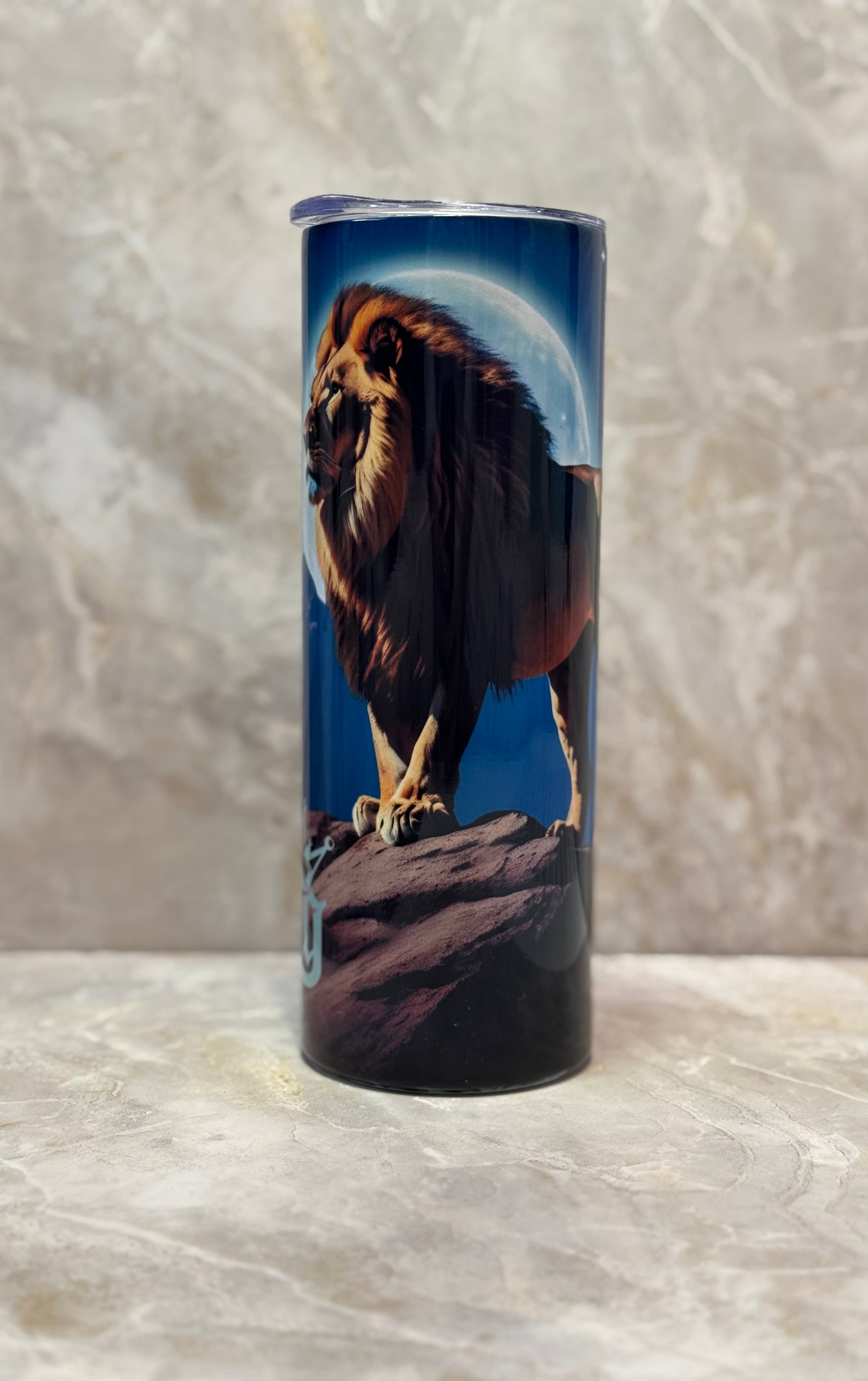 Stainless steel tumbler featuring a fierce king lion illustration
