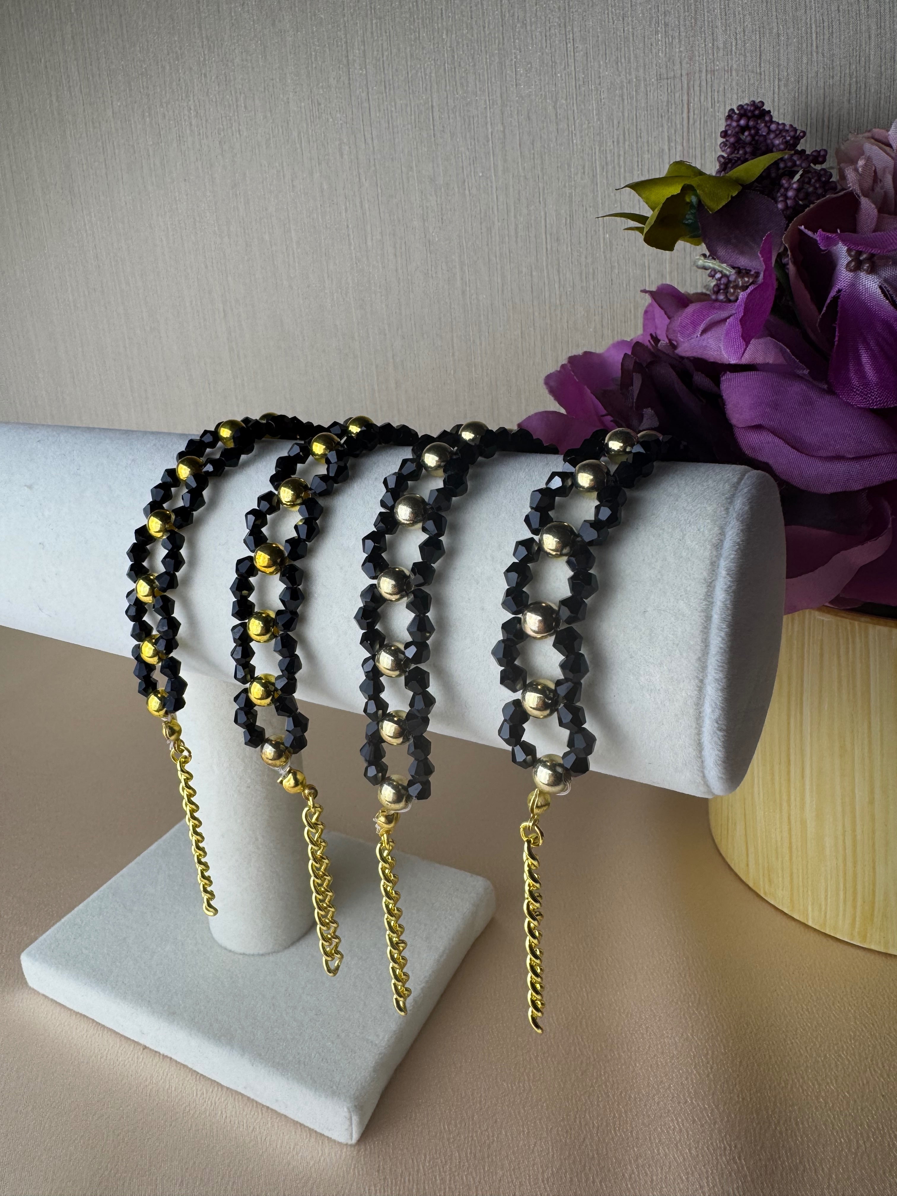 ✨ Bella Bracelet – Handmade Black and Gold Beaded Elegant Accessory